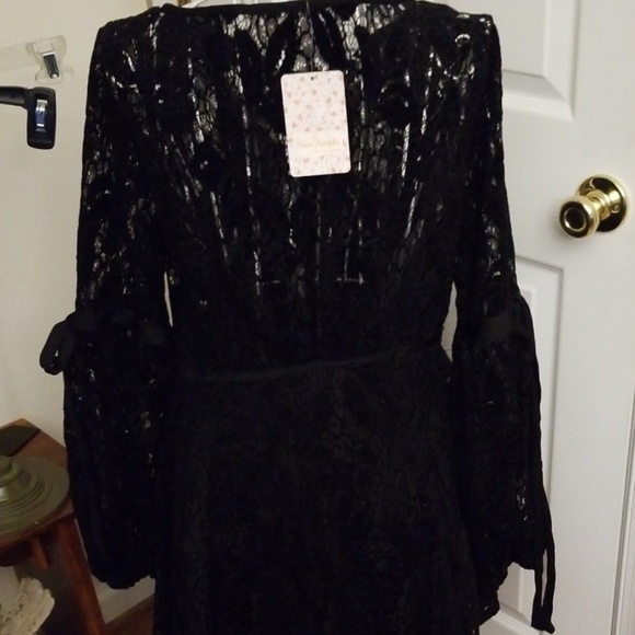 Gorgeous black lace FP dress - Picture 5 of 8